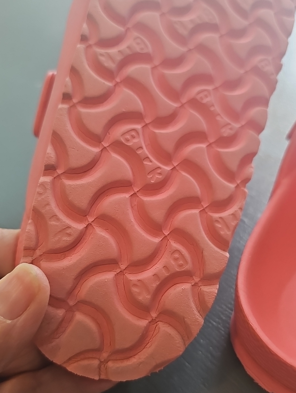 Birkenstock Slide Sandals Made In Germany. Size 38(7.5) in Coral Pink. Nice Cond - Picture 5 of 8